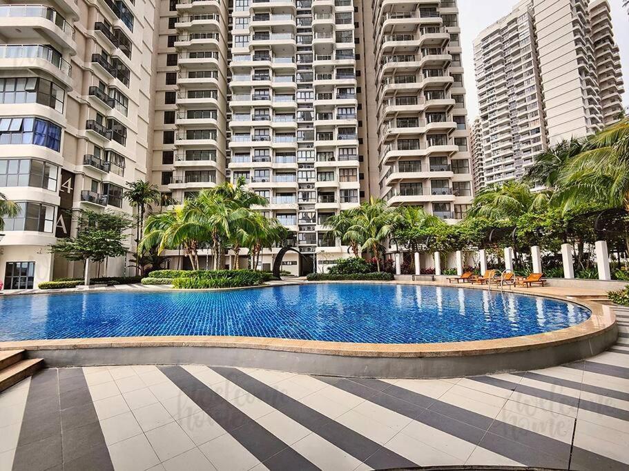 Bay Laurel, Country Garden Danga Bay Homestay By Welcome Home 新山 外观 照片