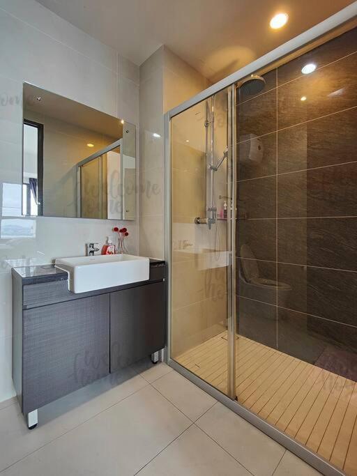 Bay Laurel, Country Garden Danga Bay Homestay By Welcome Home 新山 外观 照片